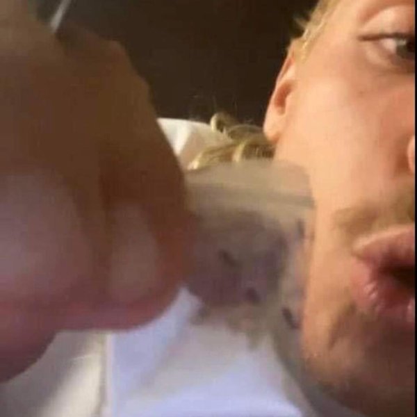 Zac&Millsy Make a Curnow logo